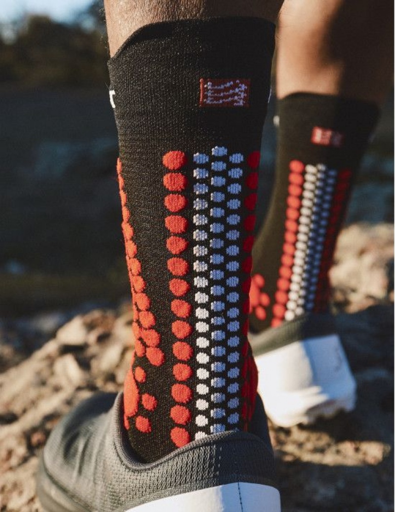 Férfi Compressport Pro Versenyautó Socks v4.0 Trail Futózokni Fekete Piros | WZKNEBD-74