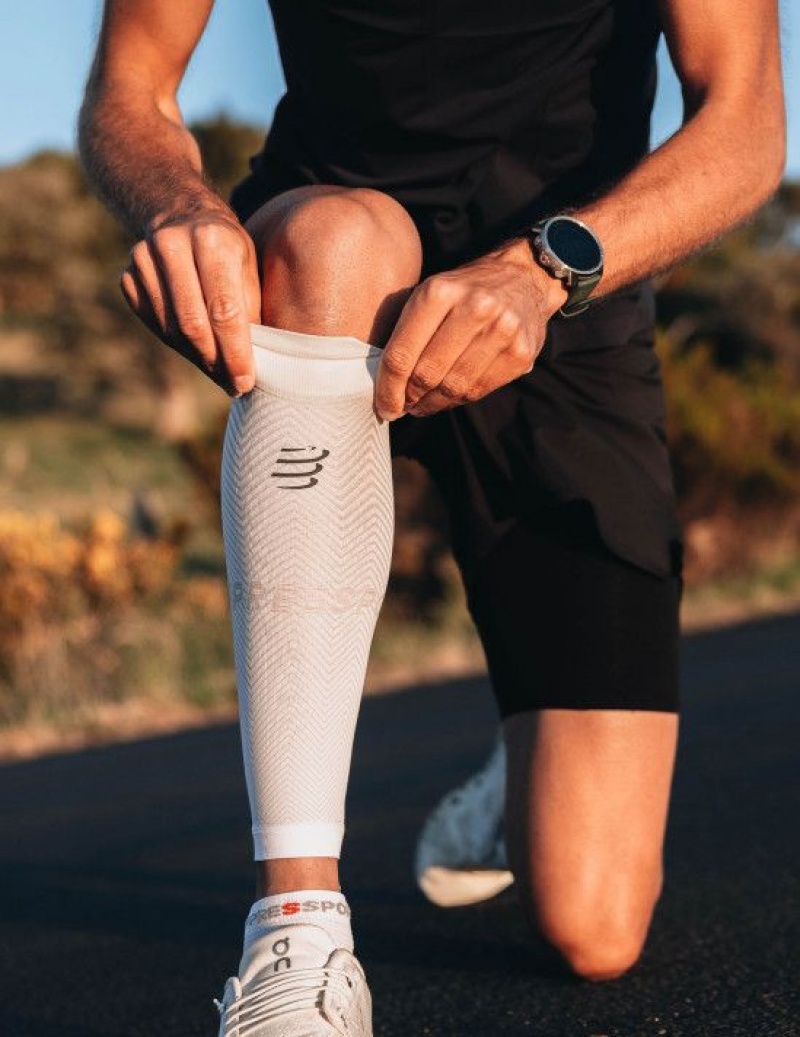 Férfi Compressport R2 Oxygen Compression Sleeves Fehér | ECDISMA-75