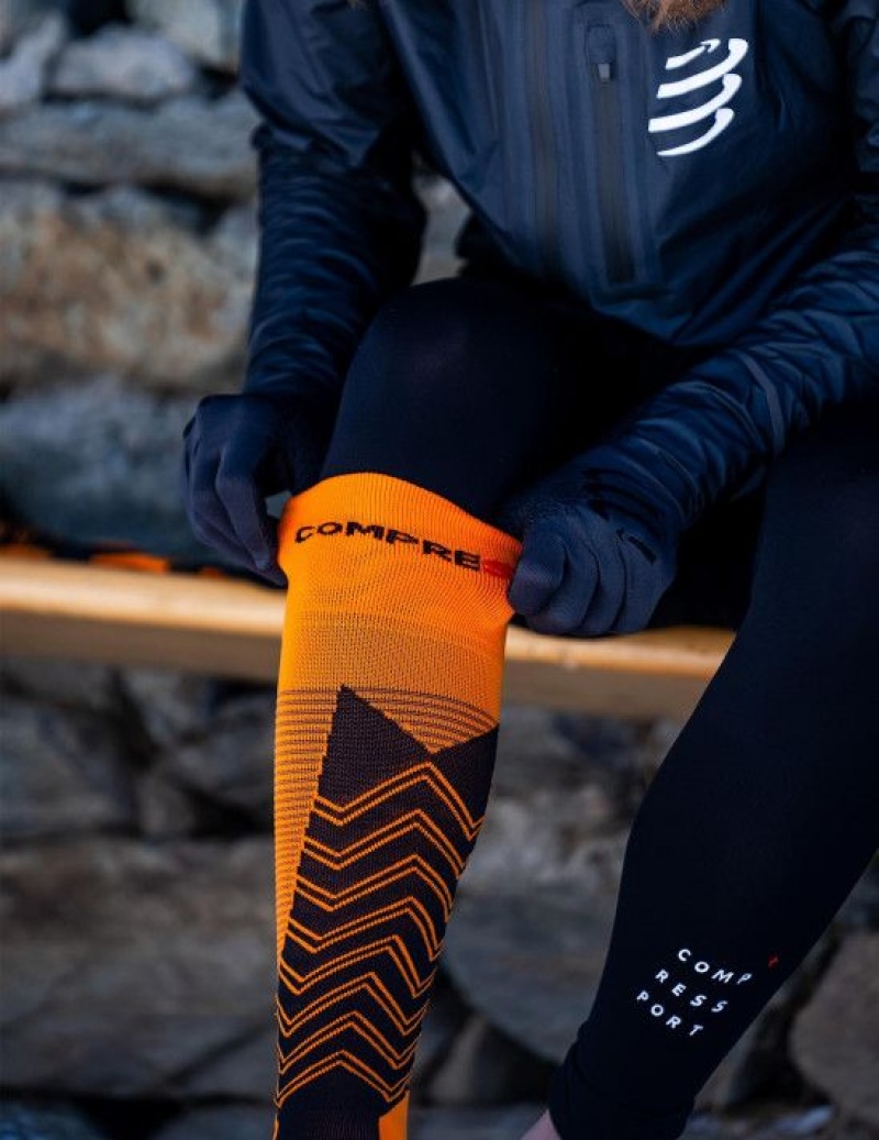 Férfi Compressport Ski Mountaineering Full Socks High Socks Fekete | TIKJWFR-78