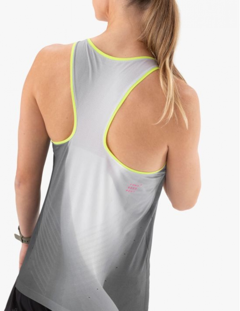 Női Compressport Performance Singlet W Ujjatlan Póló Fekete Fehér | QWMNBSE-71