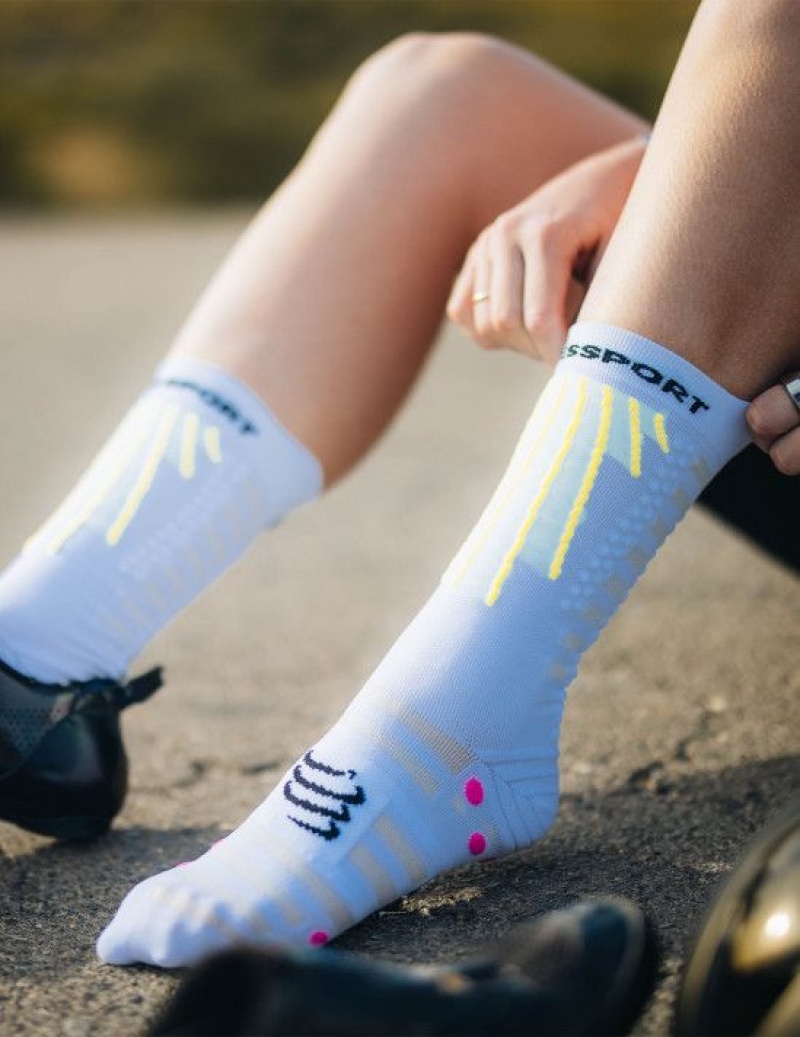 Unisex Compressport Aero Socks Zokni Fehér Sárga Rózsaszín | BOIHNTA-68