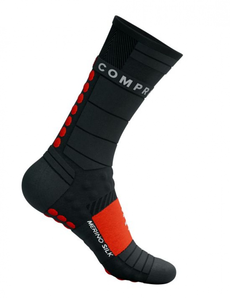 Unisex Compressport Pro Versenyautó Socks Téli Run Zokni Fekete Piros | IWYCTHA-08