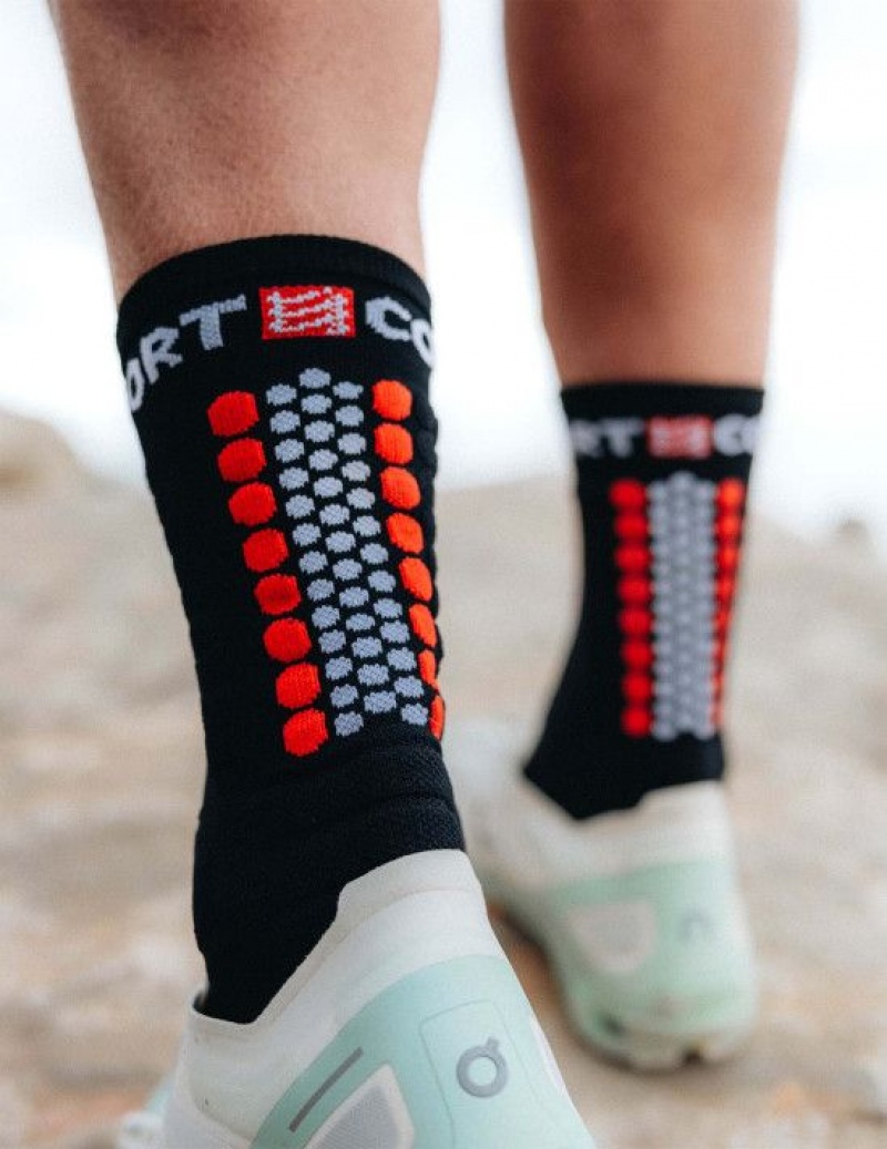 Unisex Compressport Ultra Trail Socks V2.0 Zokni Fekete Piros | ASEHCOF-49